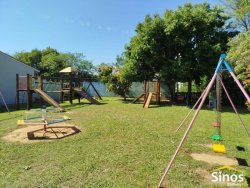 Casa com 03 dormitórios no Condomínio Moradas do Bosque 