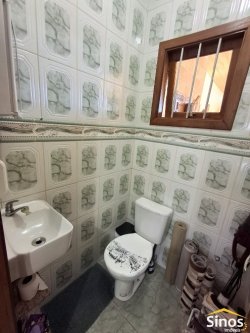 Casa com 03 dormitórios no bairro Nova Sapucaia 