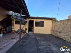 Casa comercial e residencial no bairro Scharlau 