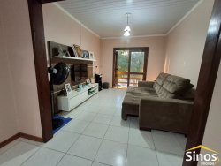 Casa comercial e residencial no bairro Scharlau 