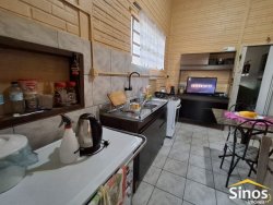Casa comercial e residencial no bairro Scharlau 