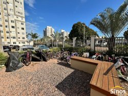 Apartamento térreo com 02 dormitórios no Residencial Porto Trindad 