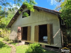 Sítio com 2,00 hectares no bairro Lomba Grande 