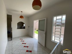 Casa com 03 dormitórios para locação no bairro Ideal 