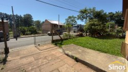 Casa com 02 dormitórios em Lomba Grande 
