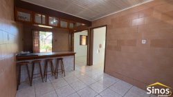 Casa com 02 dormitórios em Lomba Grande 