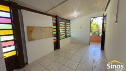 Casa com 02 dormitórios em Lomba Grande 