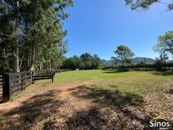 Sítio de 3,9 hectares para locação no bairro Lomba Grande 