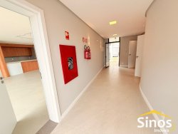 Apartamento com 02 dormitórios no Residencial Visconde  