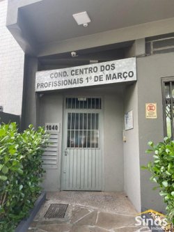 Sala comercial para locação no Centro 