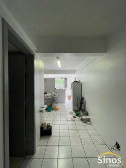 Sala comercial para locação no Centro 