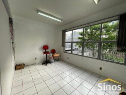 Sala comercial para locação no Centro 