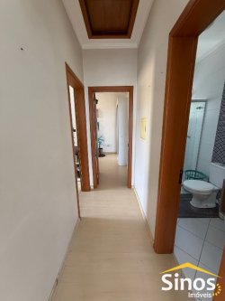 Casa com 03 dormitórios no bairro Hamburgo Velho    