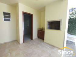 Casa com 03 dormitórios no bairro Hamburgo Velho 