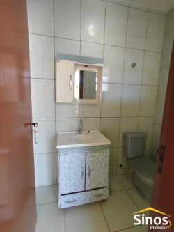 Casa com 03 dormitórios no bairro Hamburgo Velho 