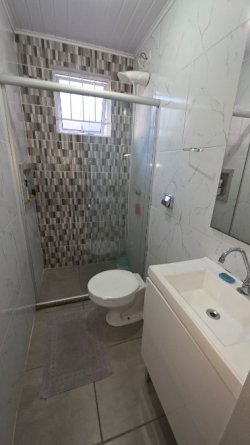 Casa mista com 04 dormitórios no Bairro Ideal 
