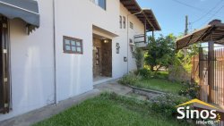 CASA DE ESQUINA COM 04 DORMITÓRIOS NO BAIRRO FEITORIA SELLER 