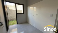 Casa com 02 dormitórios no bairro Imigrante 