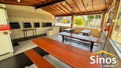 Apartamento térreo com 02 dormitórios para locação no bairro Canudos  