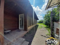 Casa com 02 dormitórios no bairro Campestre 