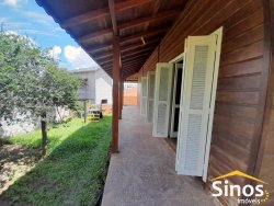 Casa com 02 dormitórios no bairro Campestre 