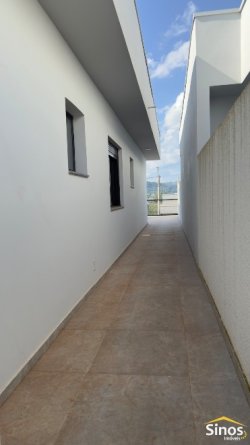 casa com 03 suítes no bairro firenze  