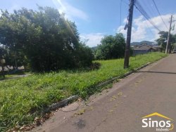 Terreno de esquina de 504,27m² no bairro São Jorge  