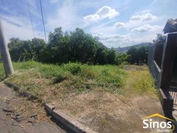 Terreno de esquina de 504,27m² no bairro São Jorge  