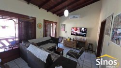 Sobrado com 06 dormitórios no Bairro Boa Vista 