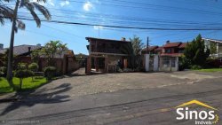 Sobrado com 06 dormitórios no Bairro Boa Vista 