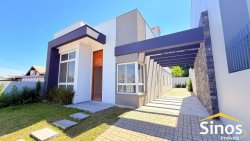 Casa com 03 dormitórios no bairro São Jorge  