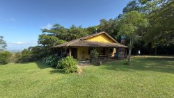 Sítio com 2,00 hectares no bairro Lomba Grande 