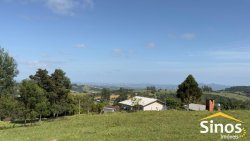 Sítio com 2,00 hectares no bairro Lomba Grande 