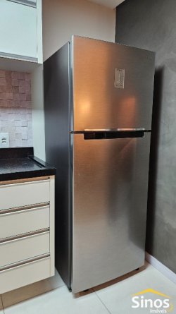 Apartamento com 02 dormitórios para locação no Edifício Monreale   
