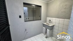 Casa com 02 dormitórios e uma suíte no bairro Canudos  
