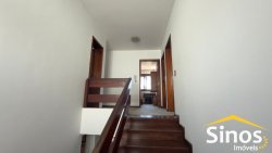 Casa com 04 dormitórios para locação no bairro Ideal   