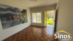Casa com 04 dormitórios para locação no bairro Ideal 