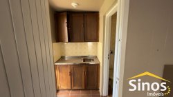 Casa com 04 dormitórios para locação no bairro Ideal 