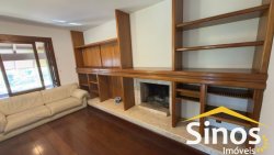Casa com 04 dormitórios para locação no bairro Ideal 
