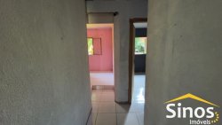 Casa com 03 dormitórios para locação no bairro Primavera  
