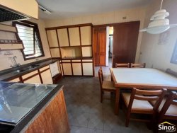 Casa de Alto Padrão para locação no bairro Ideal 
