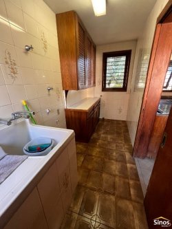 Casa de Alto Padrão para locação no bairro Ideal 