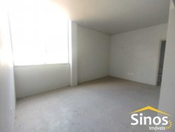 Prédio com 03 andares no bairro Vila Nova  