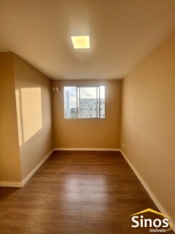 Apartamento com 02 dormitórios no Residencial Salgado Filho 