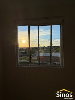 Apartamento com 02 dormitórios no Residencial Salgado Filho 