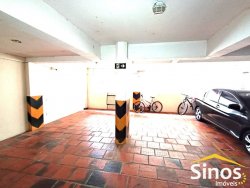 APARTAMENTO COM 03 DORMITÓRIOS (01 SUÍTE) NO CENTRO 