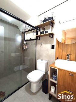 APARTAMENTO COM 03 DORMITÓRIOS (01 SUÍTE) NO CENTRO 
