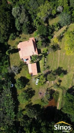 Sítio com 5,0 hectares no Morro Agudo 