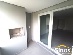 Apartamento com 02 dormitórios (01 Suíte) no Residencial Scharlau 