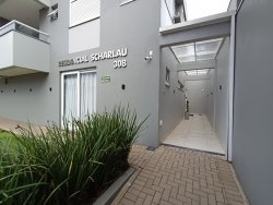 Apartamento com 02 dormitórios (01 Suíte) no Residencial Scharlau 